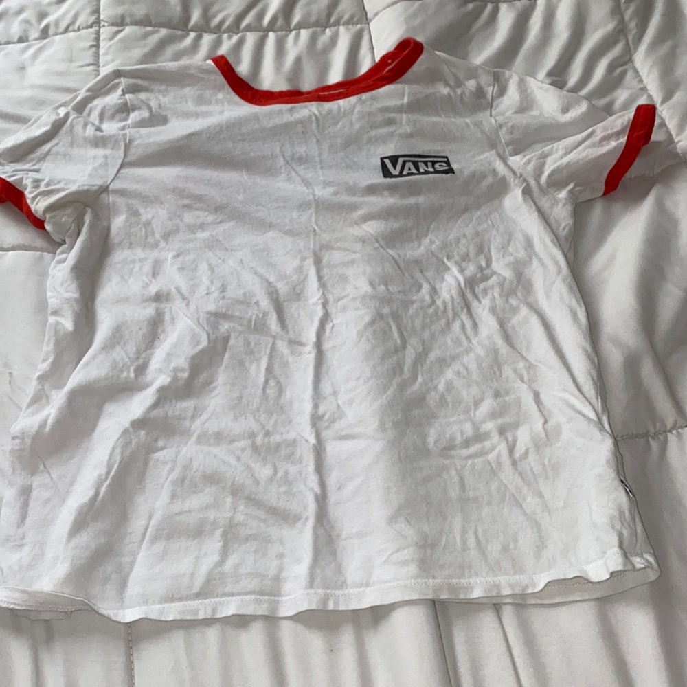 t-shirt.